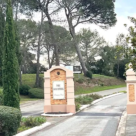 Апартаменты Domaine De Valescure Saint-raphael *
